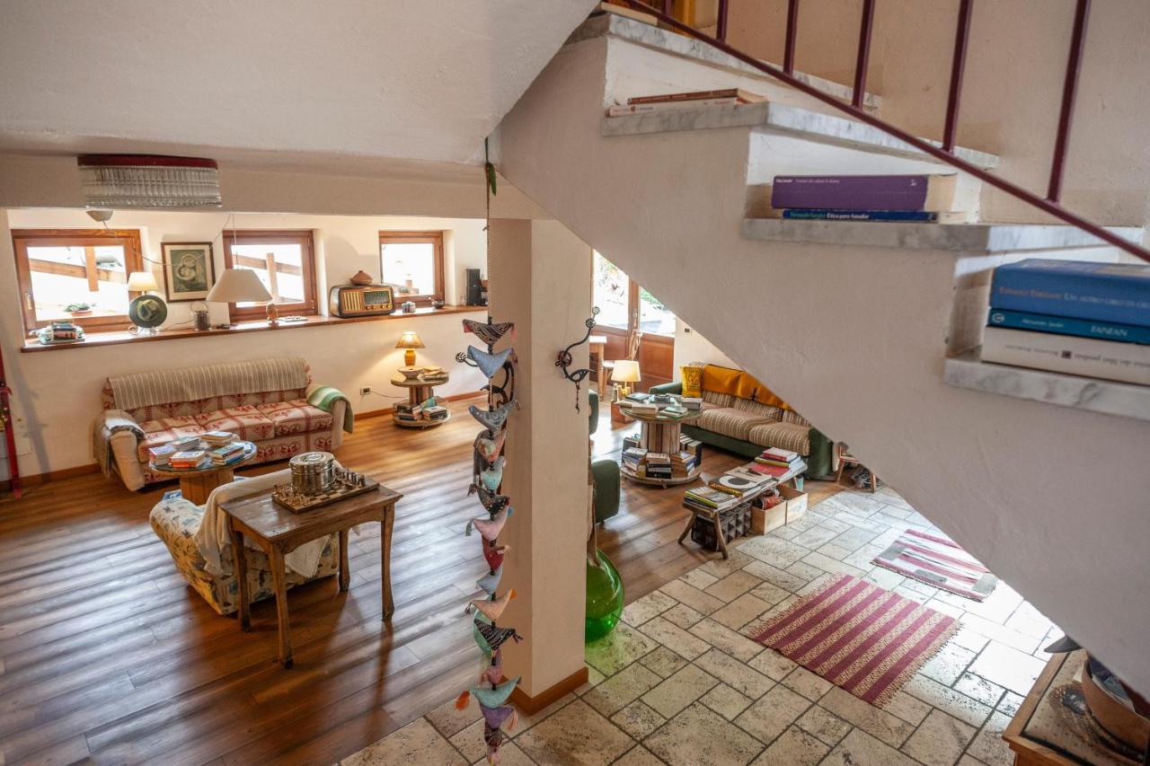 Maison Le Champ B&B Questa Casa Non E Un Albergo La Salle Buitenkant foto